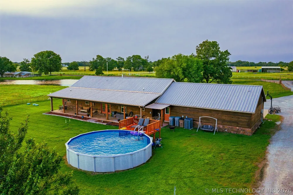 25508 E 740 ROAD Wagoner, OK 74467