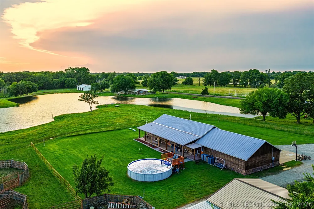 25508 E 740 ROAD Wagoner, OK 74467
