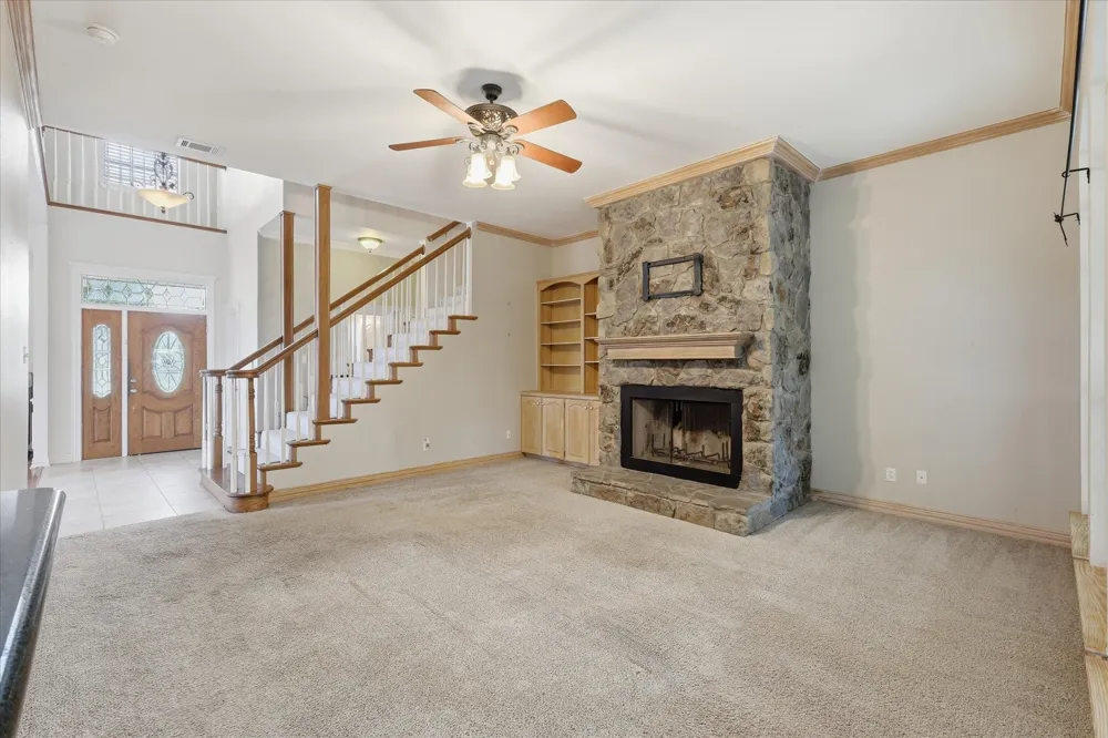 103 Woodland Drive Highland Village, TX 75077