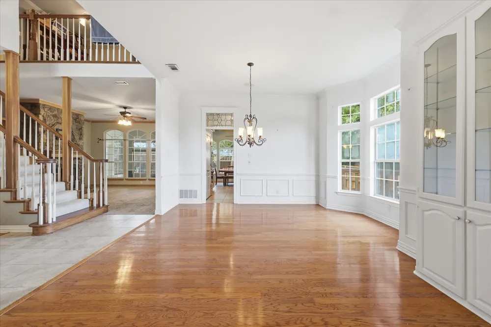 103 Woodland Drive Highland Village, TX 75077