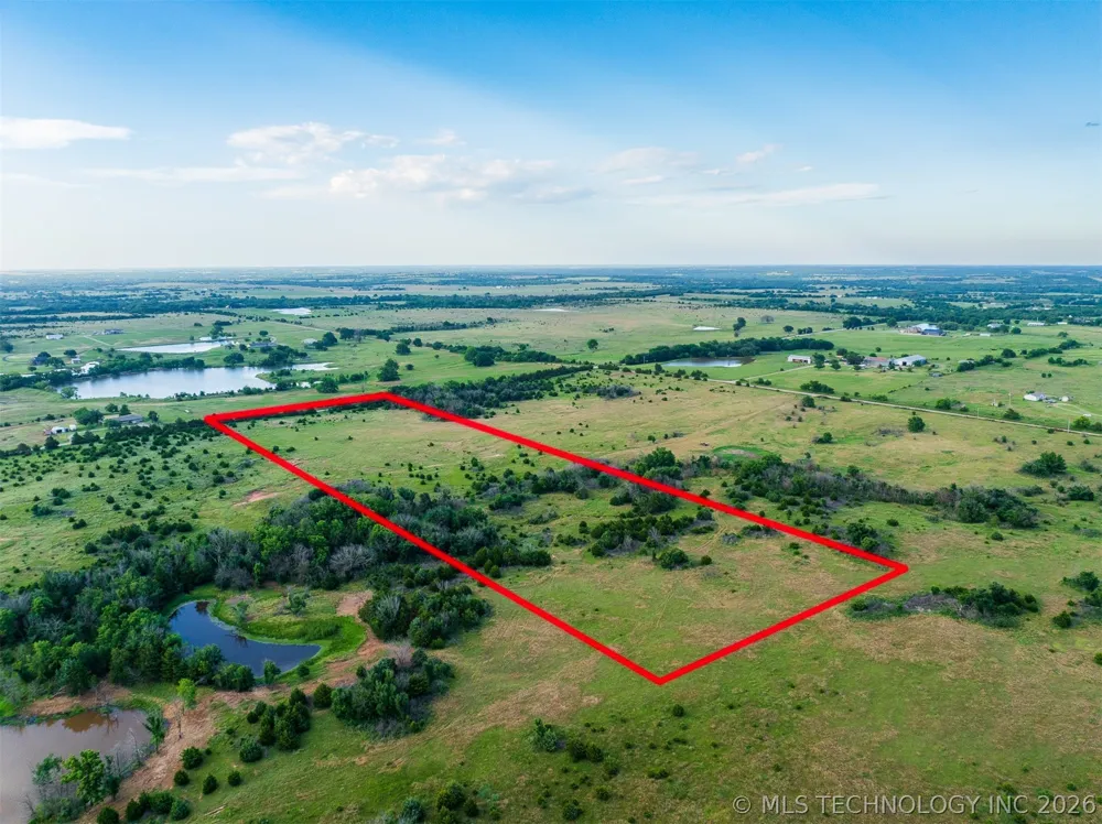 4 E Lone Chimney Road Glencoe, OK 74032