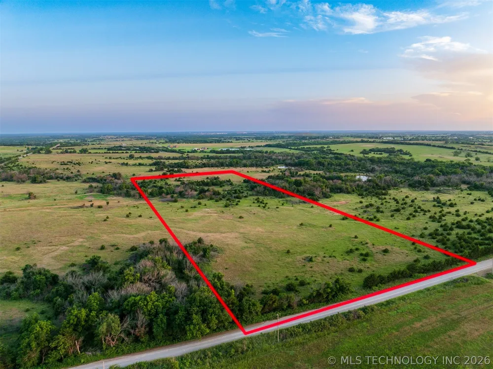 4 E Lone Chimney Road Glencoe, OK 74032
