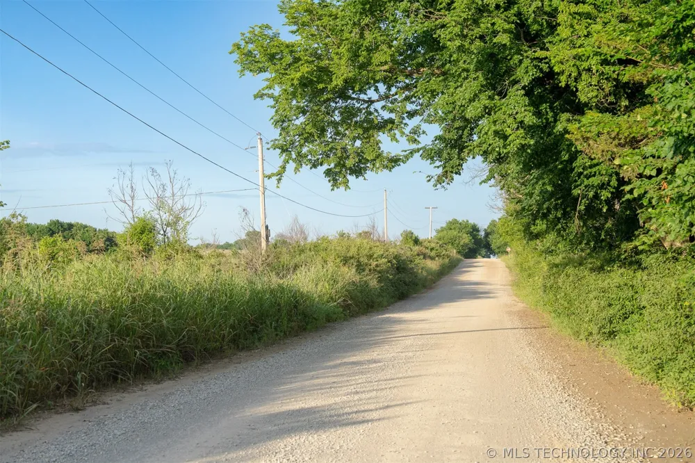 4 E Lone Chimney Road Glencoe, OK 74032