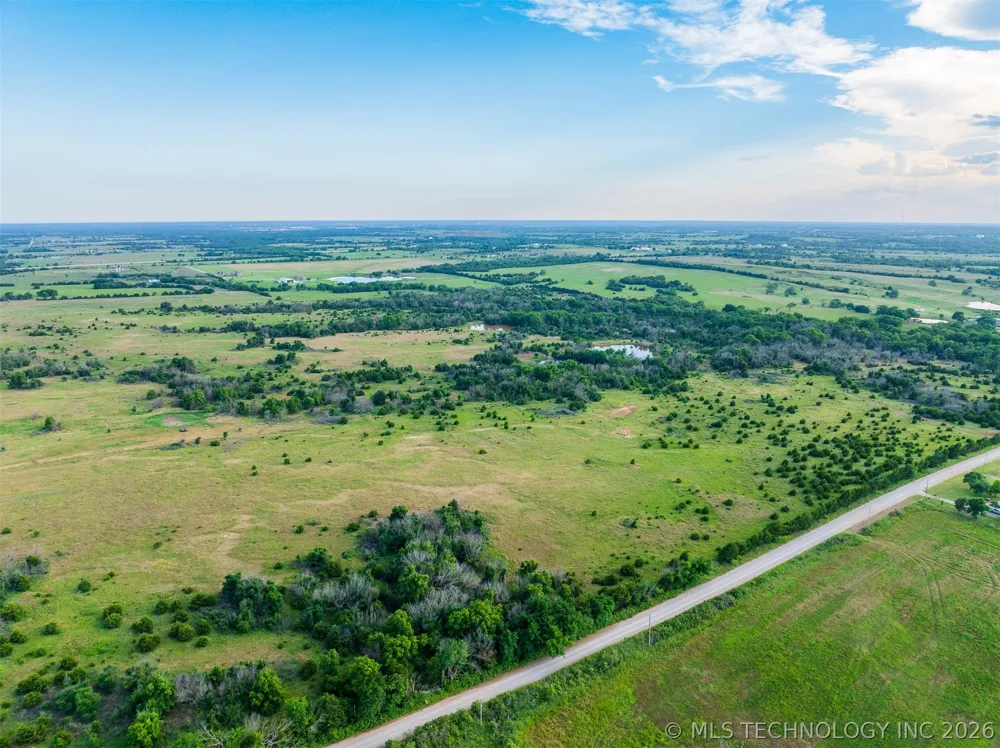 4 E Lone Chimney Road Glencoe, OK 74032