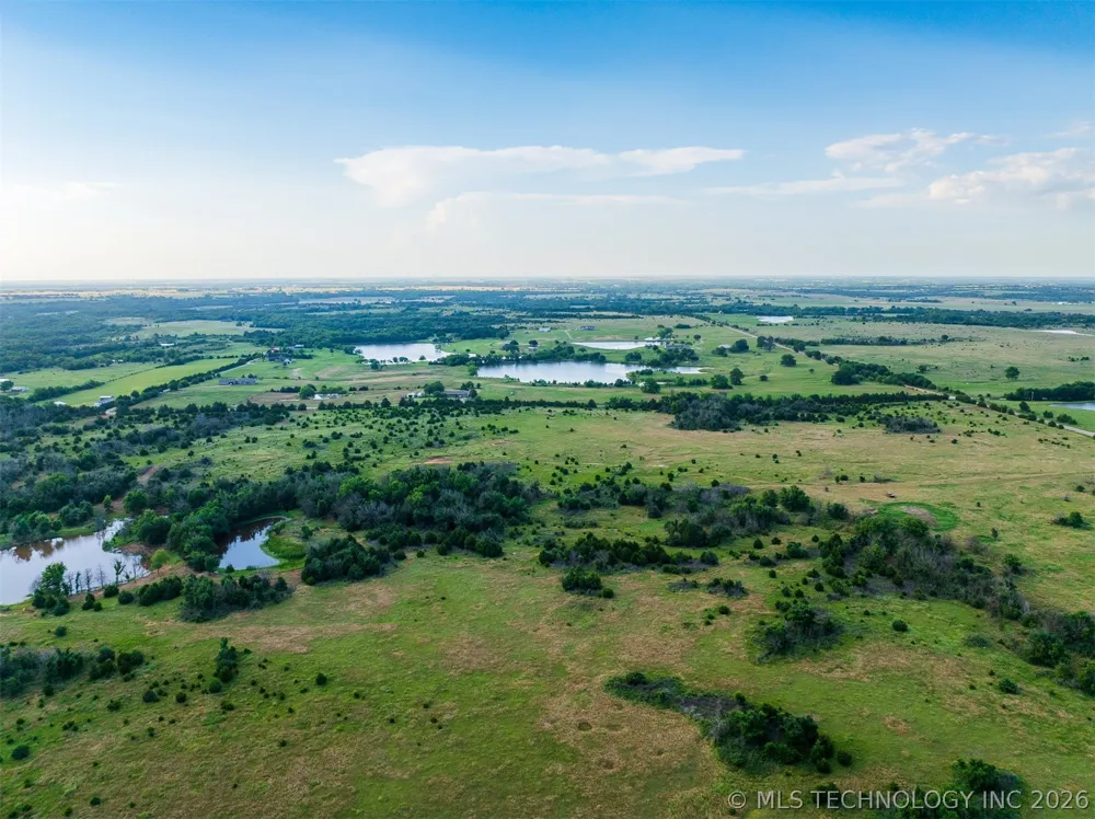 4 E Lone Chimney Road Glencoe, OK 74032
