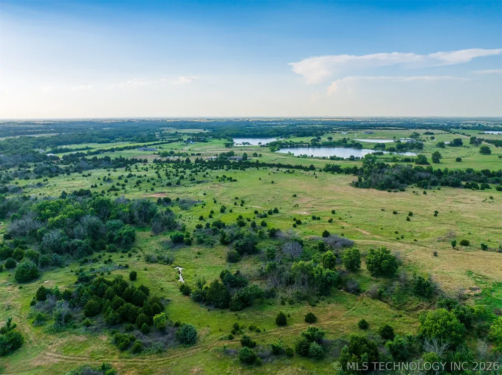 4 E Lone Chimney Road Glencoe, OK 74032