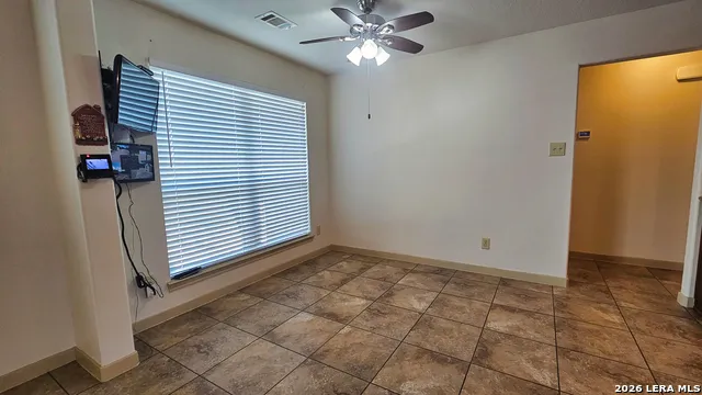 129 RAPIDS CIR Bandera, TX 78003