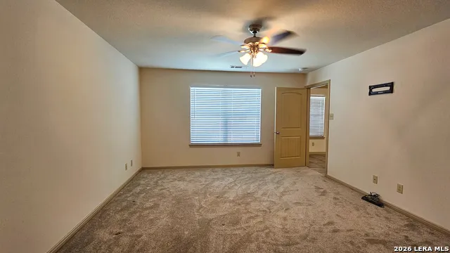 129 RAPIDS CIR Bandera, TX 78003
