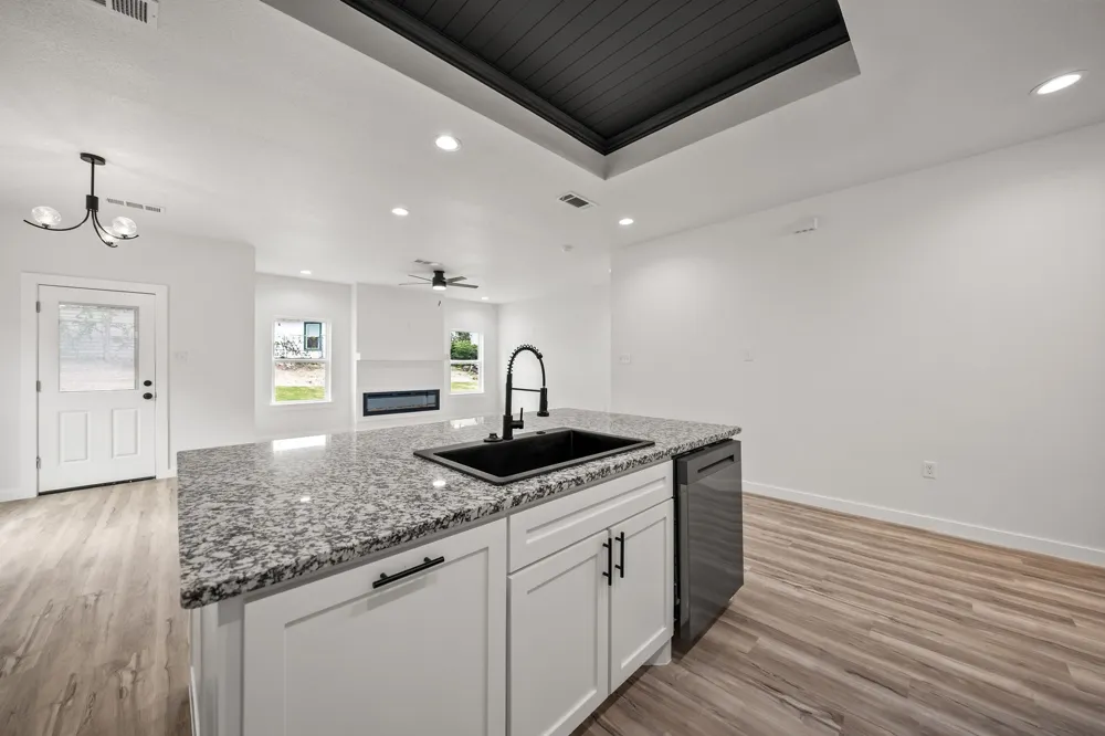 3005 Hanna Avenue Fort Worth, TX 76106