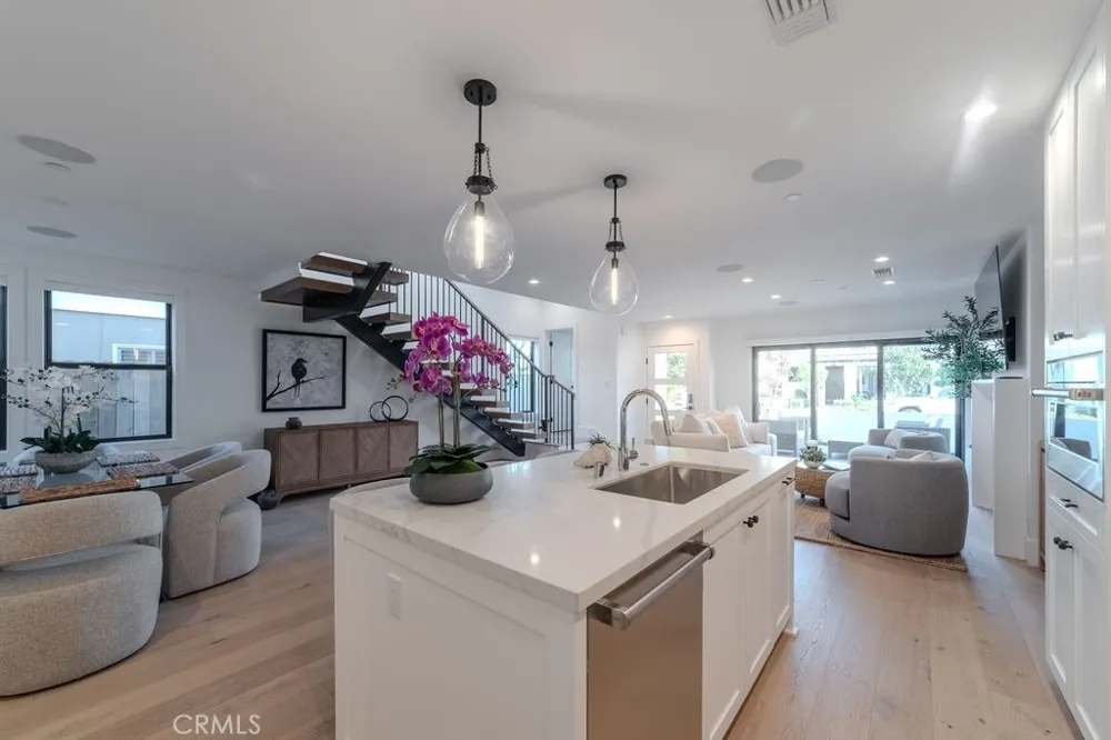 603 Acacia Avenue #A Corona del Mar, CA 92625