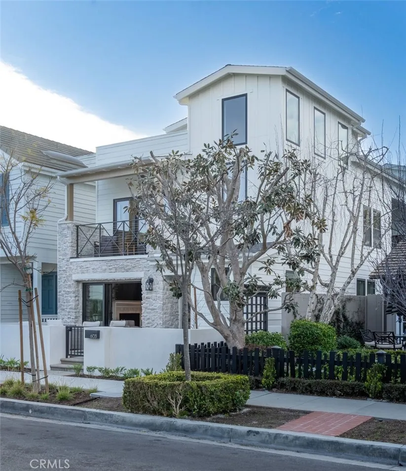 603 Acacia Avenue #A Corona del Mar, CA 92625