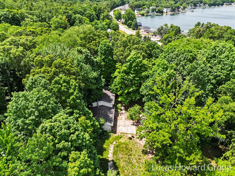 8750 Narnia Trail NE Rockford, MI 49341