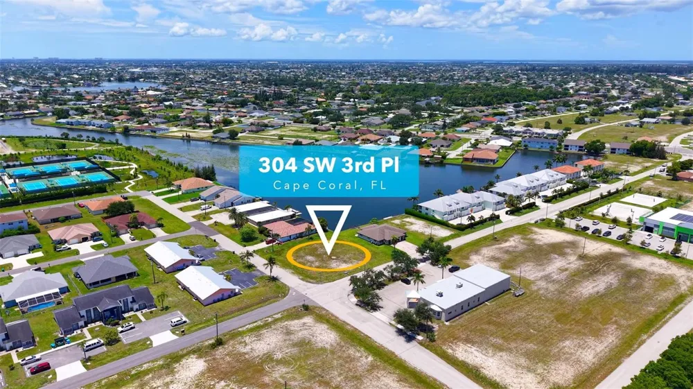 304 SW 3RD PLACE Cape Coral, FL 33991