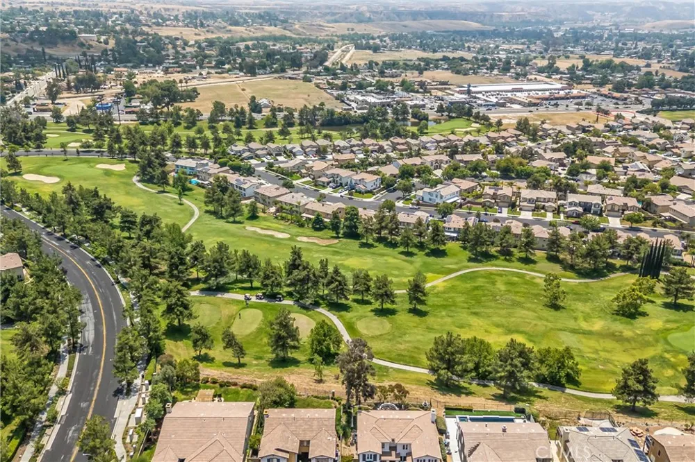 34301 Sherwood Yucaipa, CA 92399
