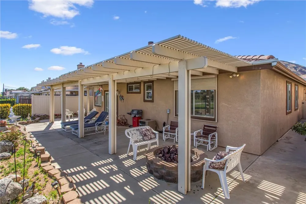 34301 Sherwood Yucaipa, CA 92399