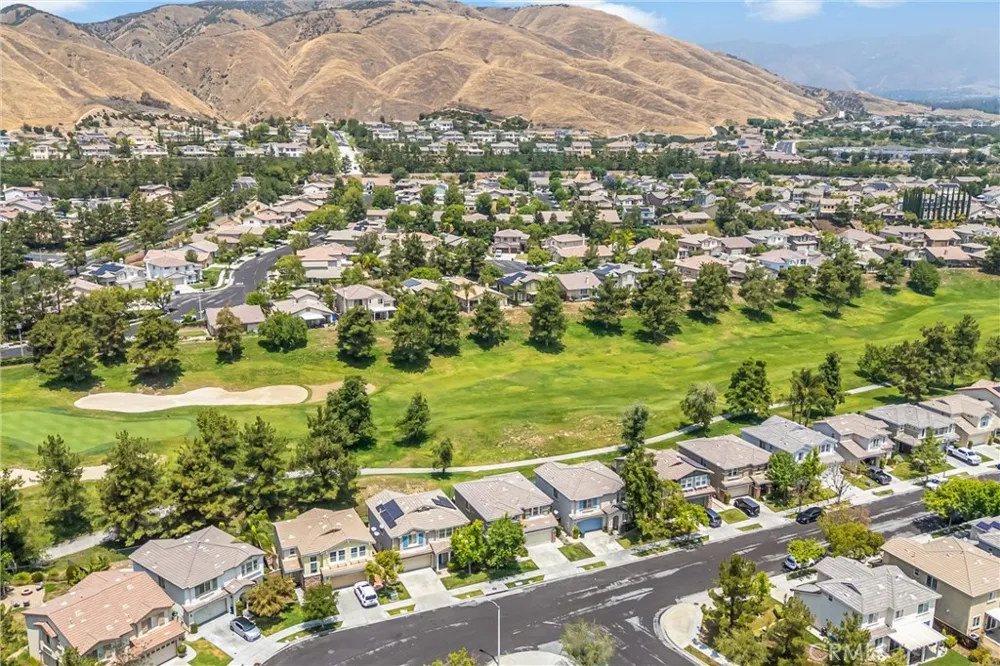 34301 Sherwood Yucaipa, CA 92399
