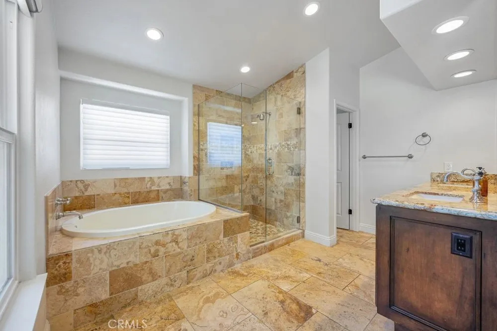 11 Pinewood Drive Coto de Caza, CA 92679
