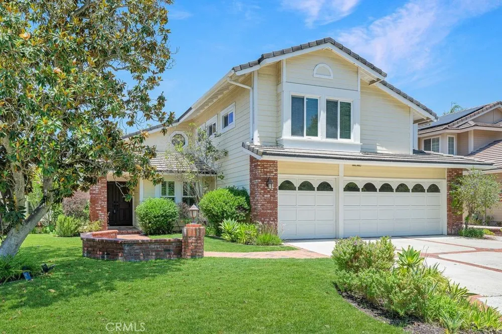 11 Pinewood Drive Coto de Caza, CA 92679