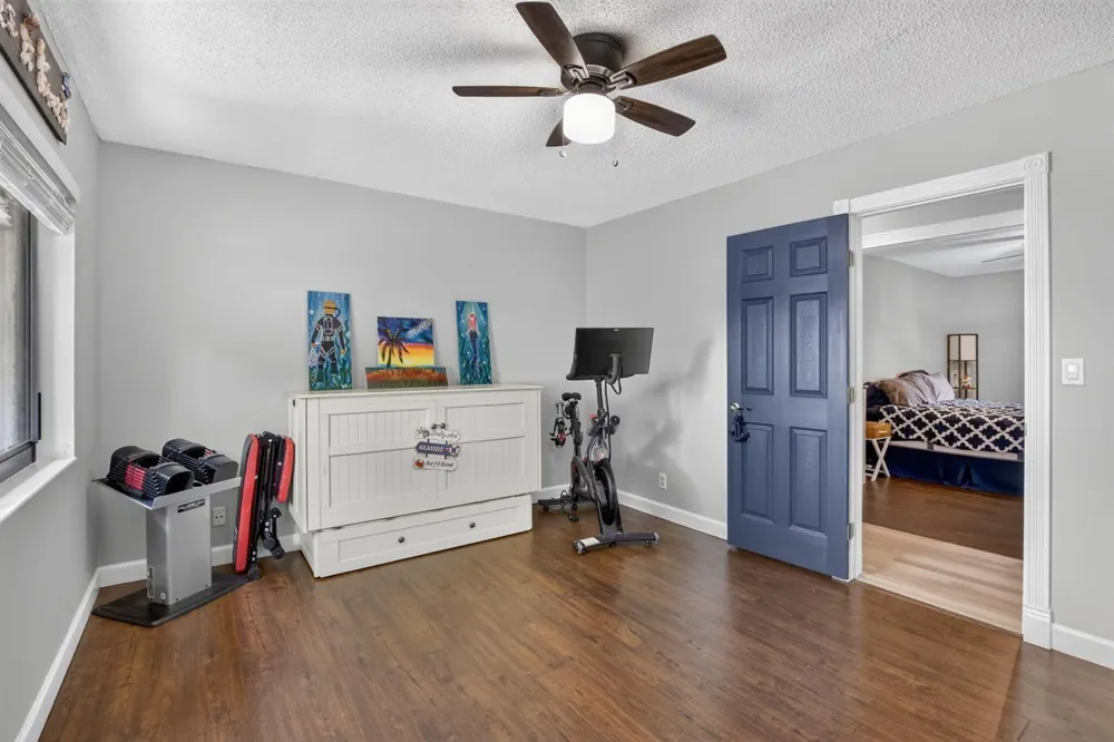 124 Wimbledon Lake Drive Plantation, FL 33324