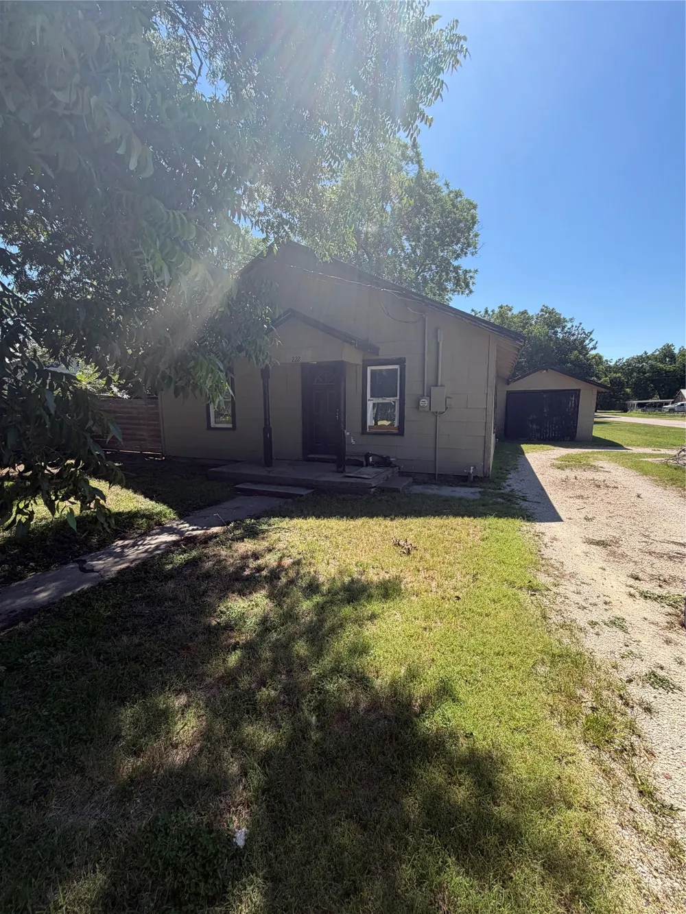 222 Cherry Street Clyde, TX 79510