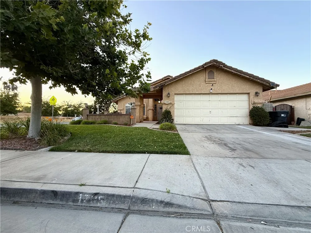 1705 Lightcap Street Lancaster, CA 93535