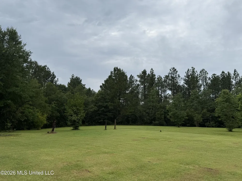 808 W Mchenry Road McHenry, MS 39561