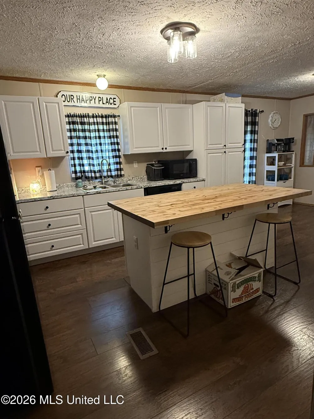 808 W Mchenry Road McHenry, MS 39561