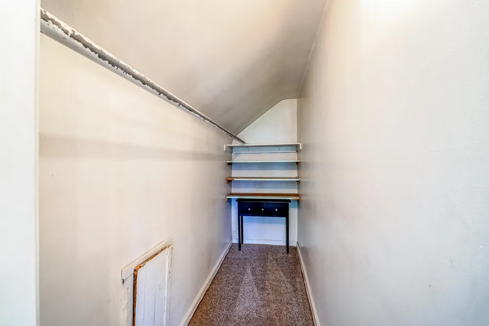 6027 Kim Avenue Allen Park, MI 48101