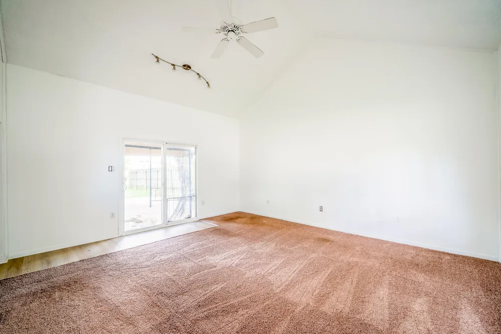 6027 Kim Avenue Allen Park, MI 48101