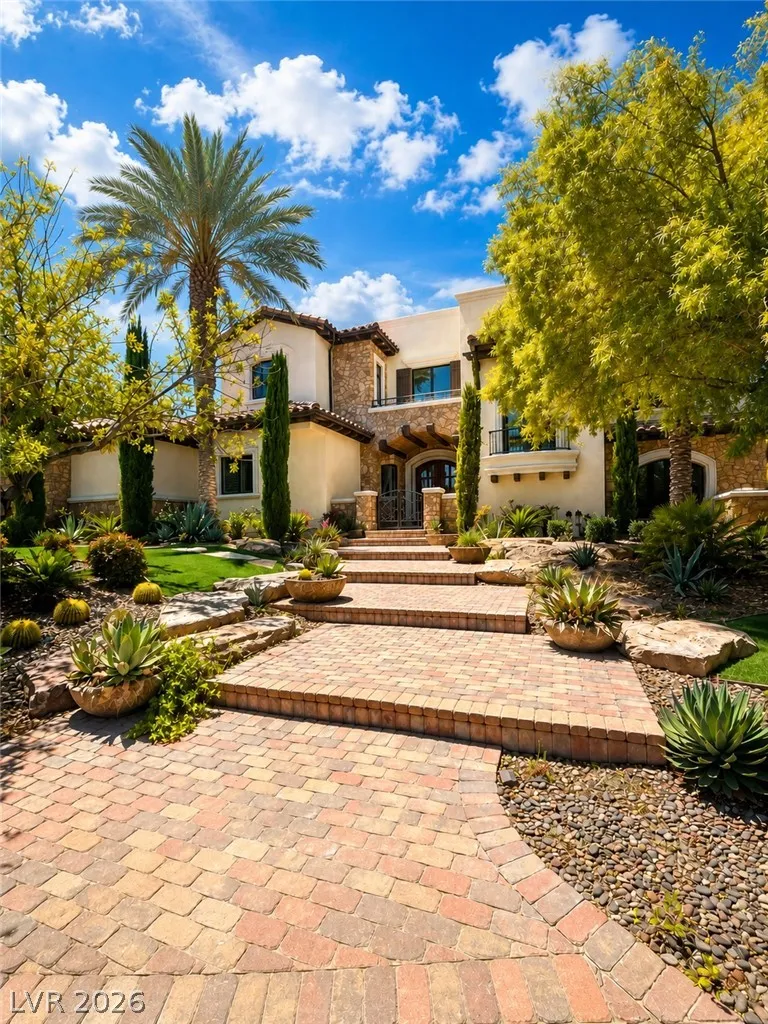 21 Olympia Hills Circle Las Vegas, NV 89141