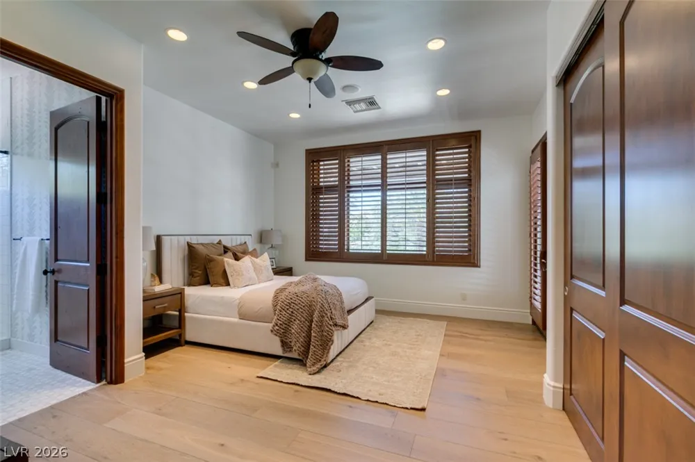 21 Olympia Hills Circle Las Vegas, NV 89141