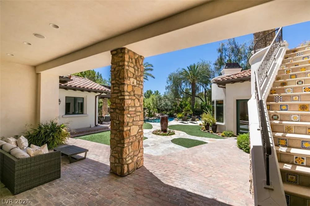 21 Olympia Hills Circle Las Vegas, NV 89141