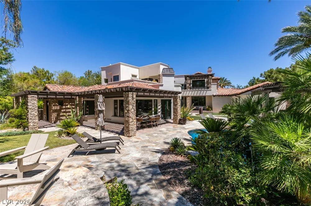 21 Olympia Hills Circle Las Vegas, NV 89141