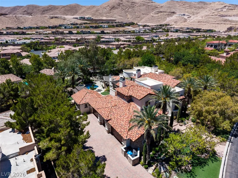 21 Olympia Hills Circle Las Vegas, NV 89141