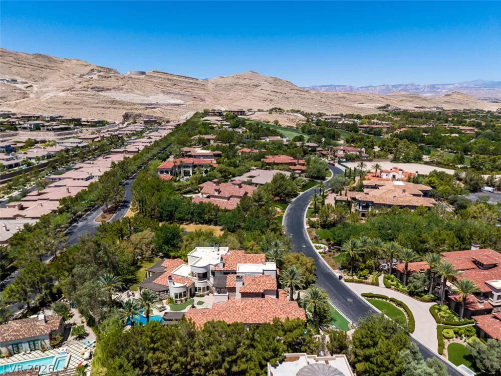 21 Olympia Hills Circle Las Vegas, NV 89141