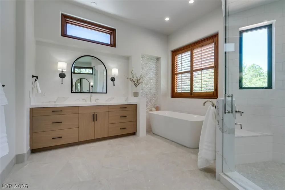 21 Olympia Hills Circle Las Vegas, NV 89141