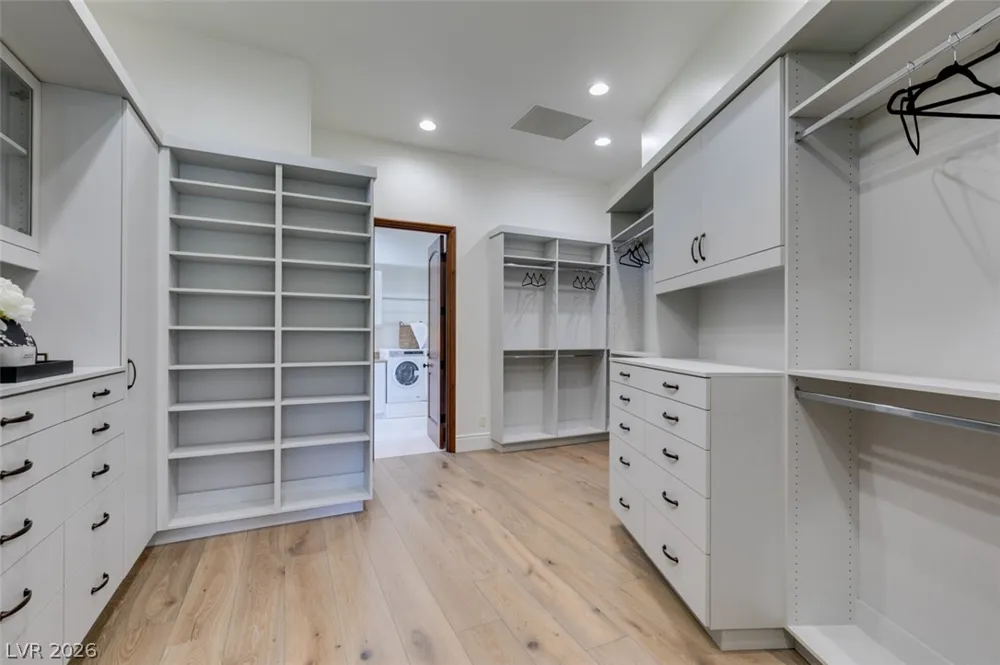 21 Olympia Hills Circle Las Vegas, NV 89141