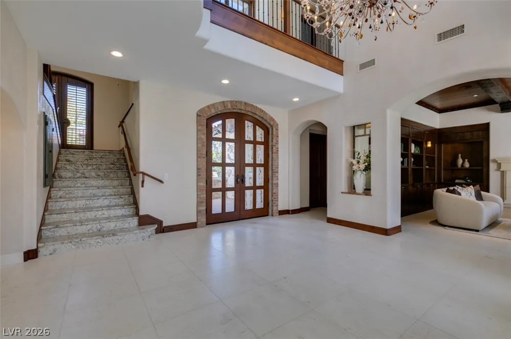 21 Olympia Hills Circle Las Vegas, NV 89141
