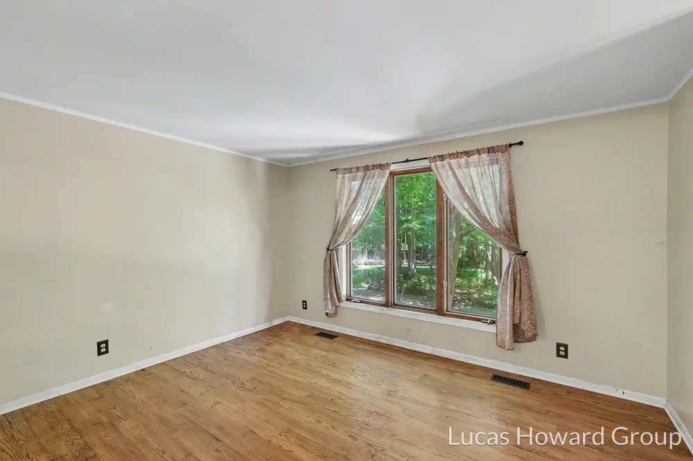 8750 Narnia Trail NE Cannon Township, MI 49341