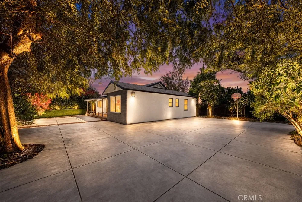 6759 Golden West Arcadia, CA 91007