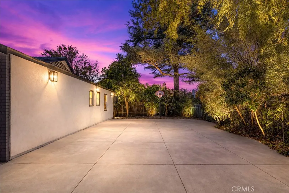 6759 Golden West Arcadia, CA 91007