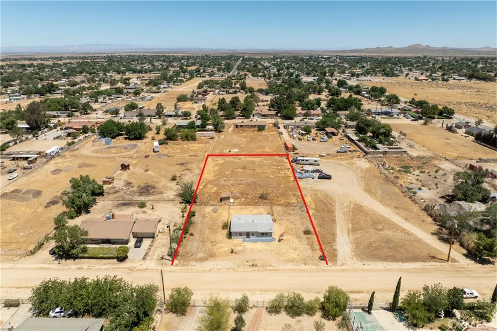 10505 E Ave S6 Littlerock, CA 93543