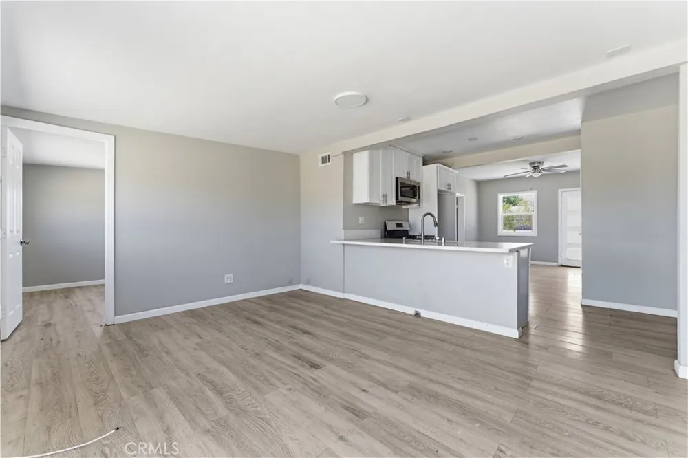 10505 E Ave S6 Littlerock, CA 93543