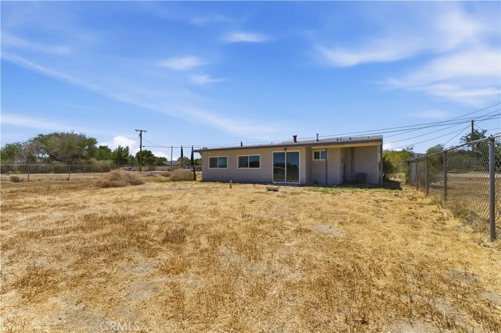 10505 E Ave S6 Littlerock, CA 93543