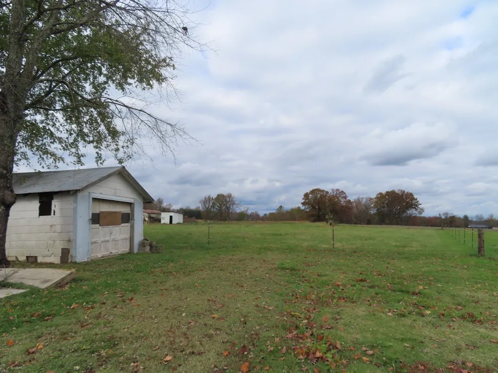 1263 Union Camp Rd Lafayette, TN 37083