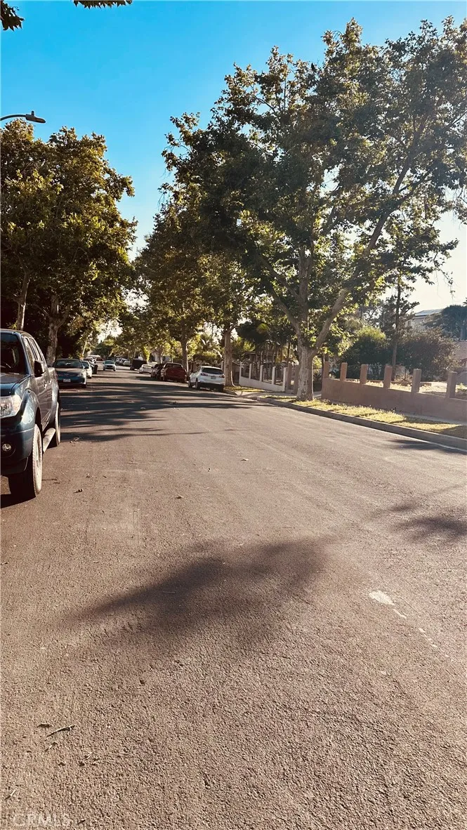 11666 Remington Sylmar, CA 91342
