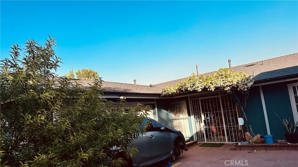 11666 Remington Sylmar, CA 91342
