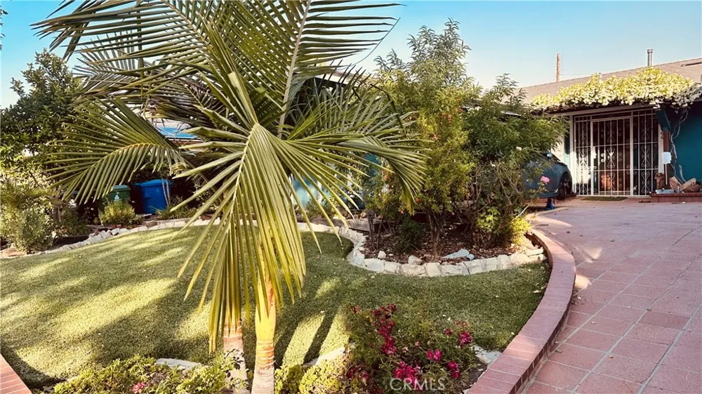 11666 Remington Sylmar, CA 91342