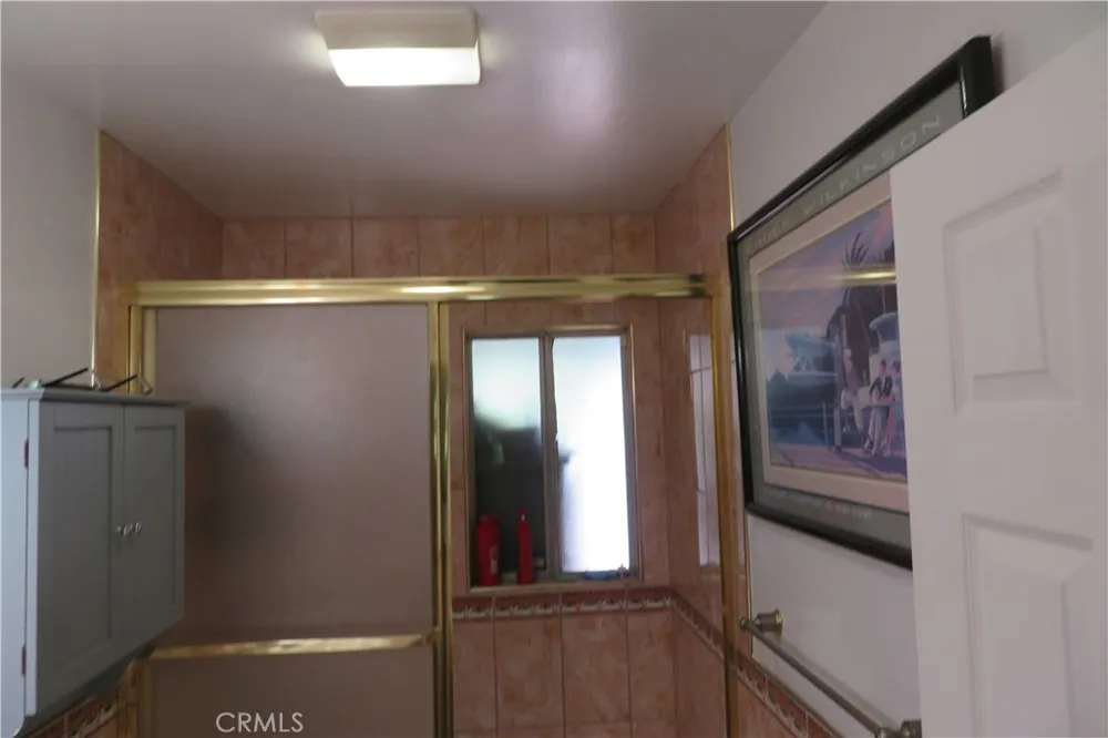 11666 Remington Sylmar, CA 91342