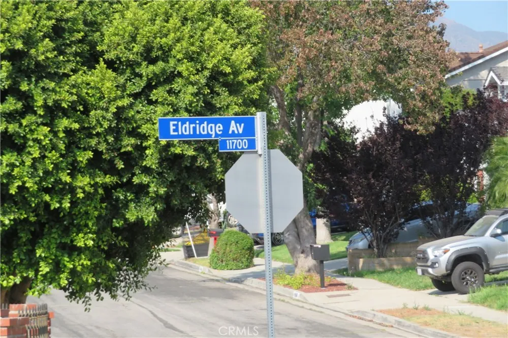 11666 Remington Sylmar, CA 91342
